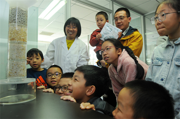 13 20240331（李丽 张梅）“地下水科学教育馆”开放日迎接新朋友 (7).jpg