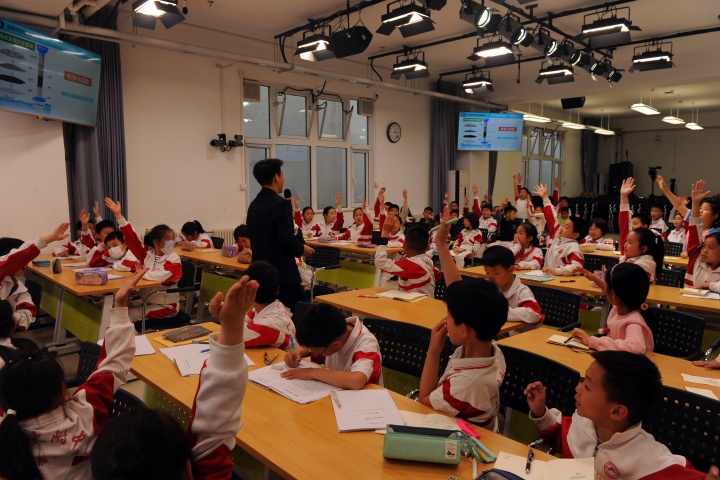 20250407（付饶）播撒绿色种子 共筑未来家园——市地环所2025世界地球日项目式学习进校园活动顺利举办 (1).jpg