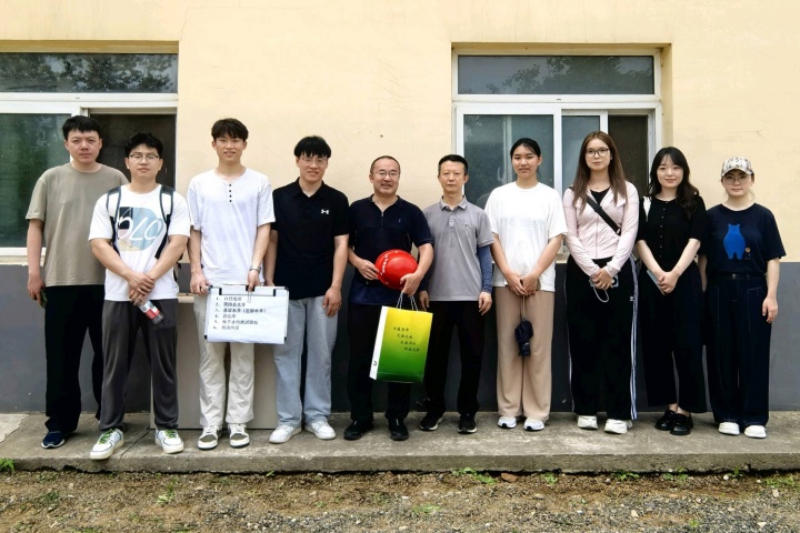 20250700（李艺）青春启航，逐梦未来——市地环所新职工培训全记录 (2).jpg
