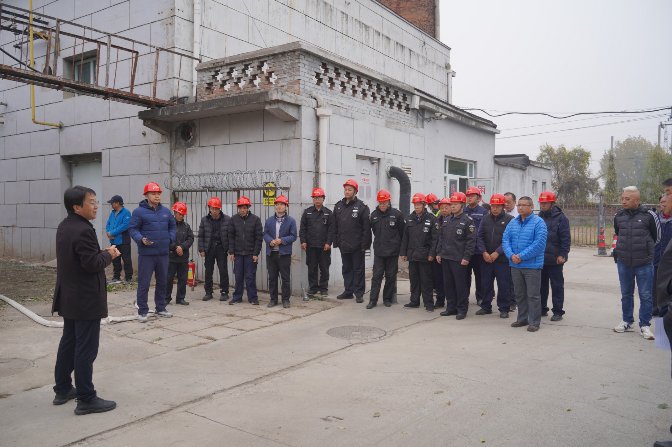 1764210694327.jpg 1764210694327.jpg