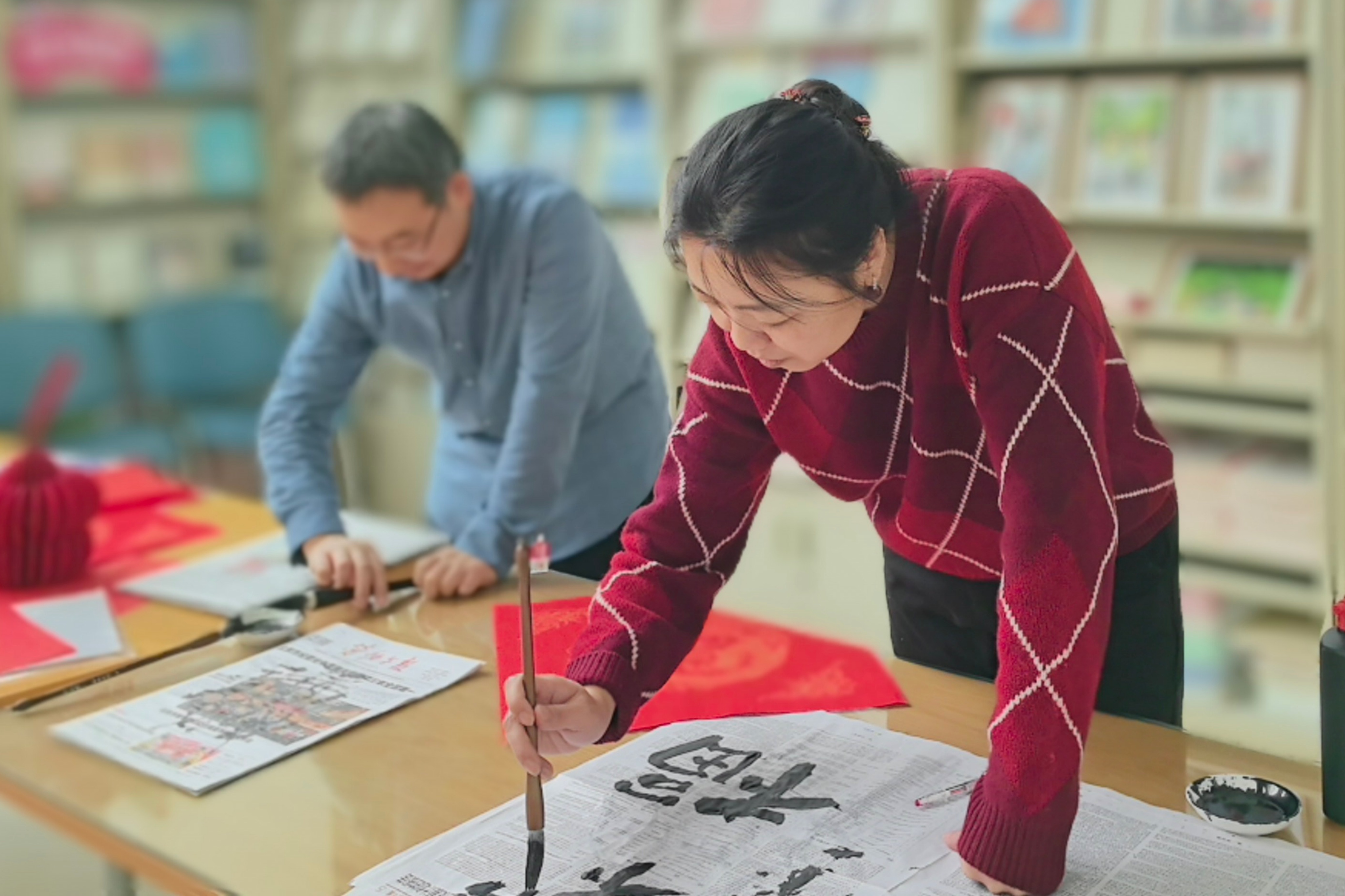 20260209（田玉菊）“笔墨书春意　剪纸送福来”——市地环所工会顺利举办新春送福主题活动 (5) (1) (1).jpg