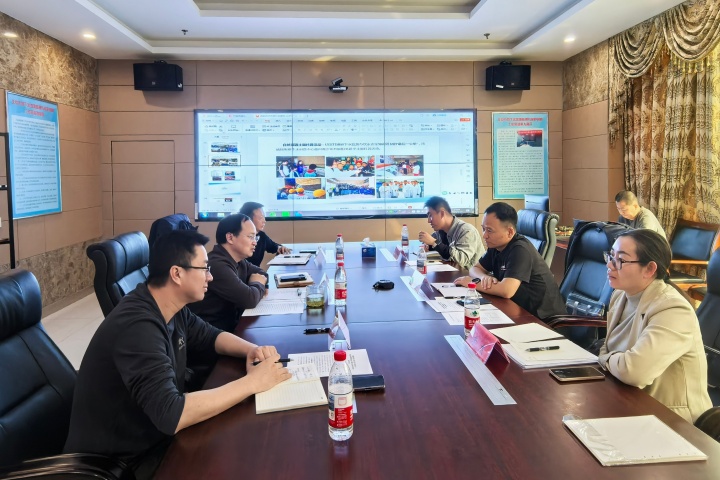 1777345612529.jpg 20260326(韩旭)东营市水文中心到市地环所调研科普工作 (2).jpg
