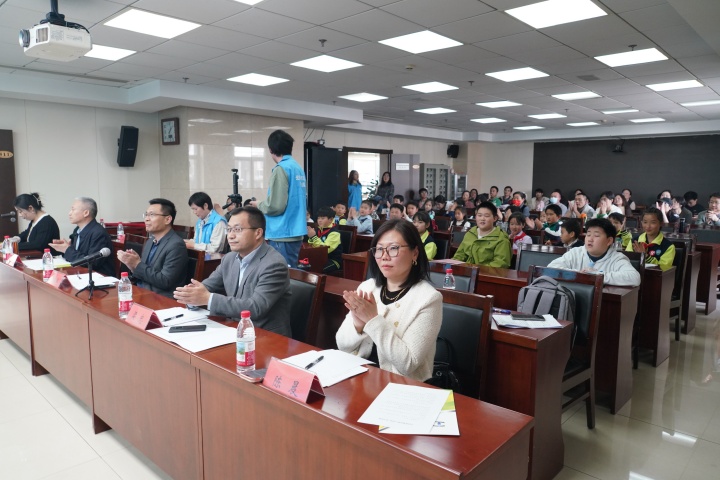 1777345815728.jpg 20260328(姜霄涵)赛场展风采,研学探真知——第三届“自然资源科普小讲师”复赛顺利举行1.jpg