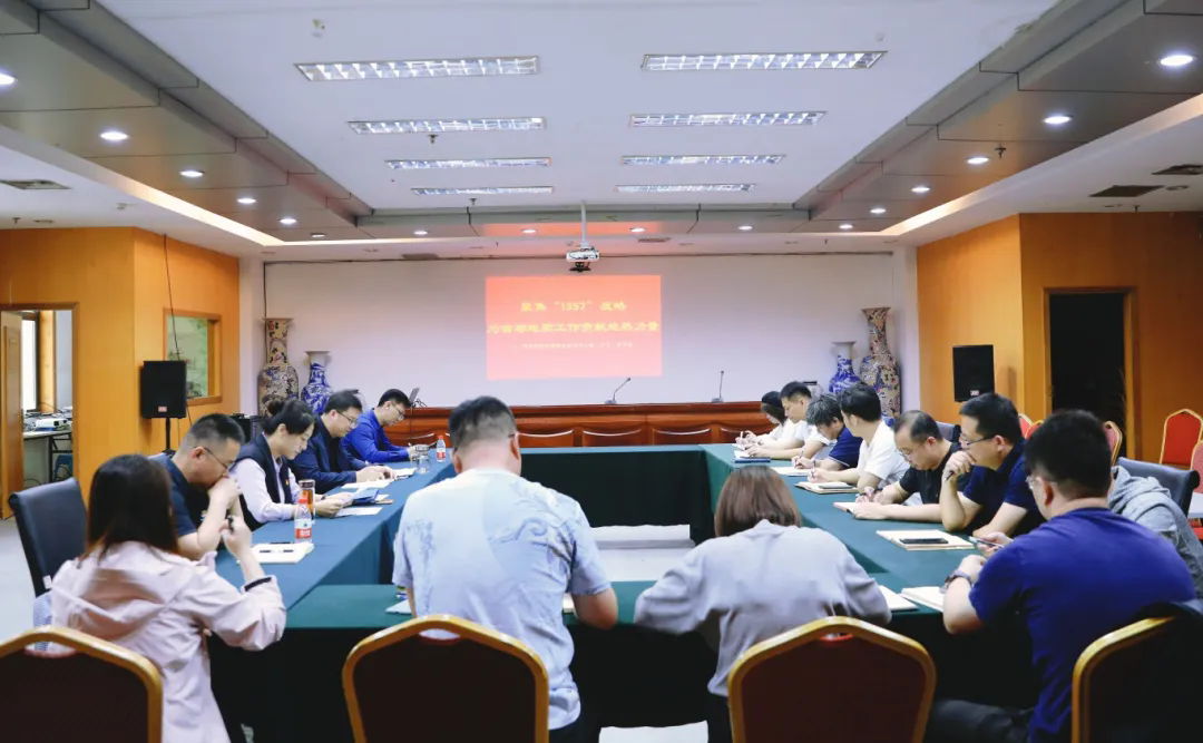 1728629098431.png 640.webp.png